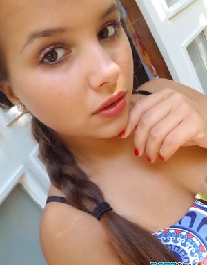 Selfie Pics
